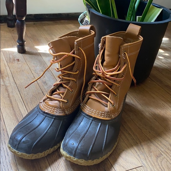poshmark bean boots
